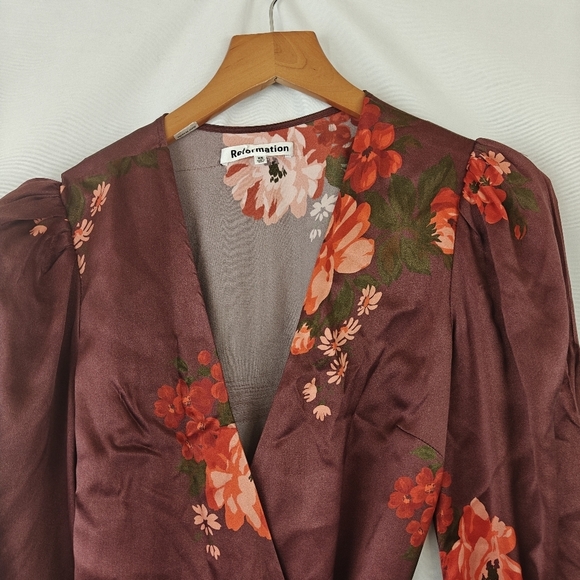 Reformation Merrick Silk Maxi Burgandy Floral Dress Size XS *FLAWED* - Picture 13 of 16